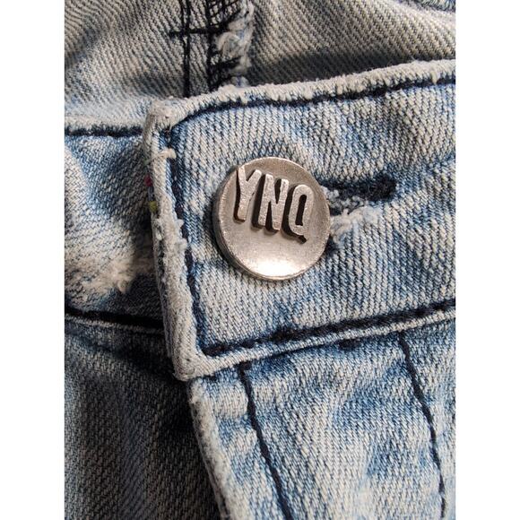 Y2K YNQ Distressed Denim Bermuda Shorts Womens Sz 11 Cutoff Raw Hem Ripped - Picture 9 of 13